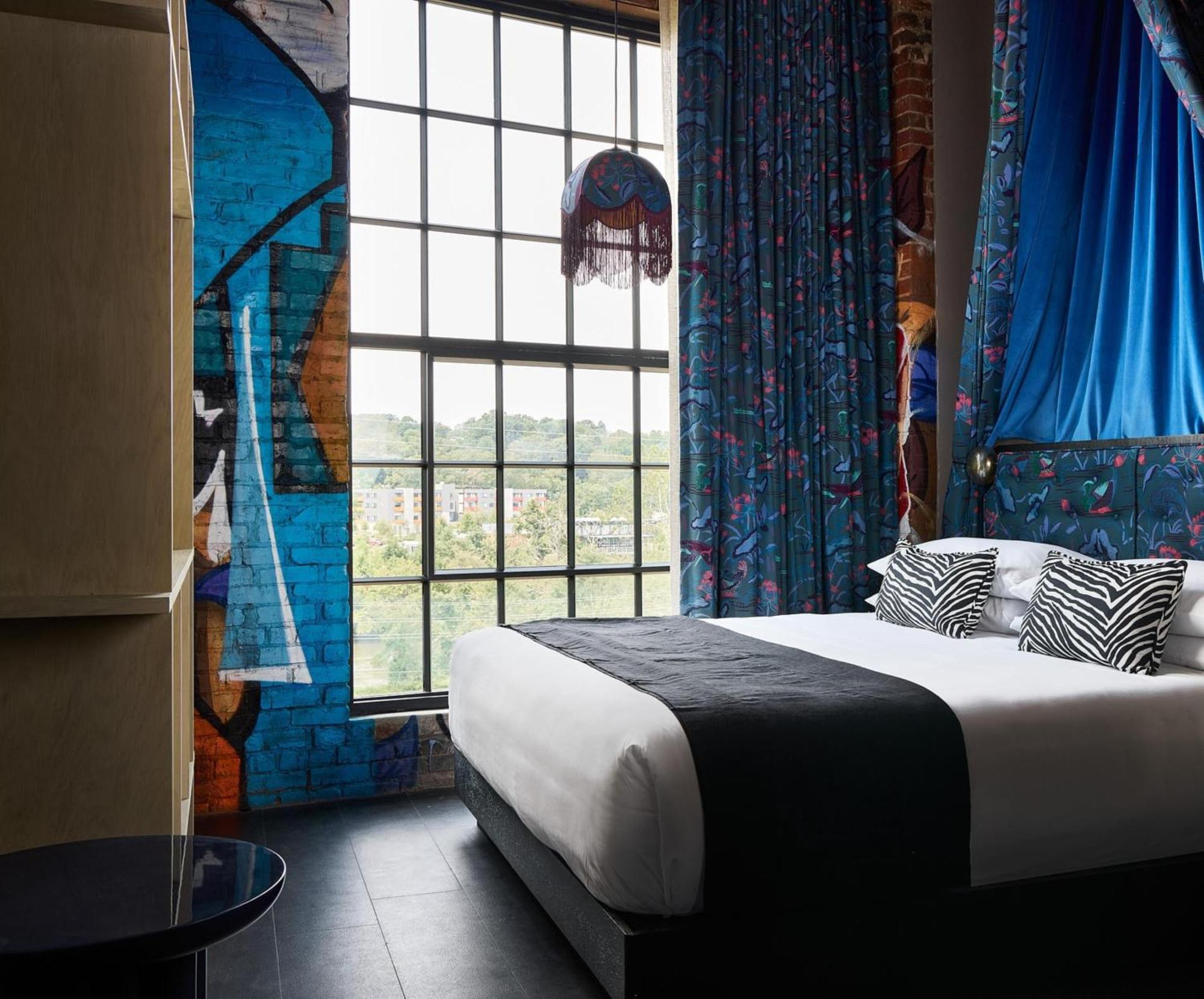 The Radical Asheville, Tapestry Collection By Hilton Exterior photo